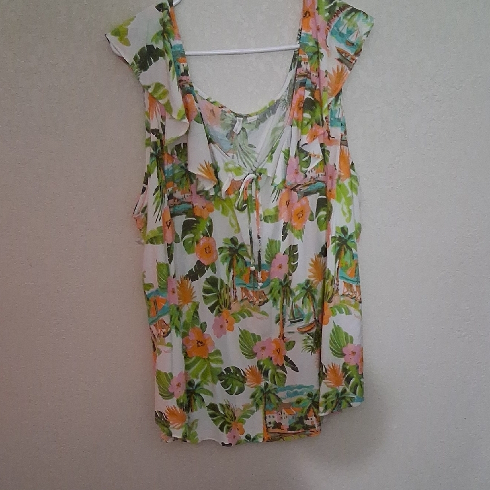 Floral Tropical Print Women's Top